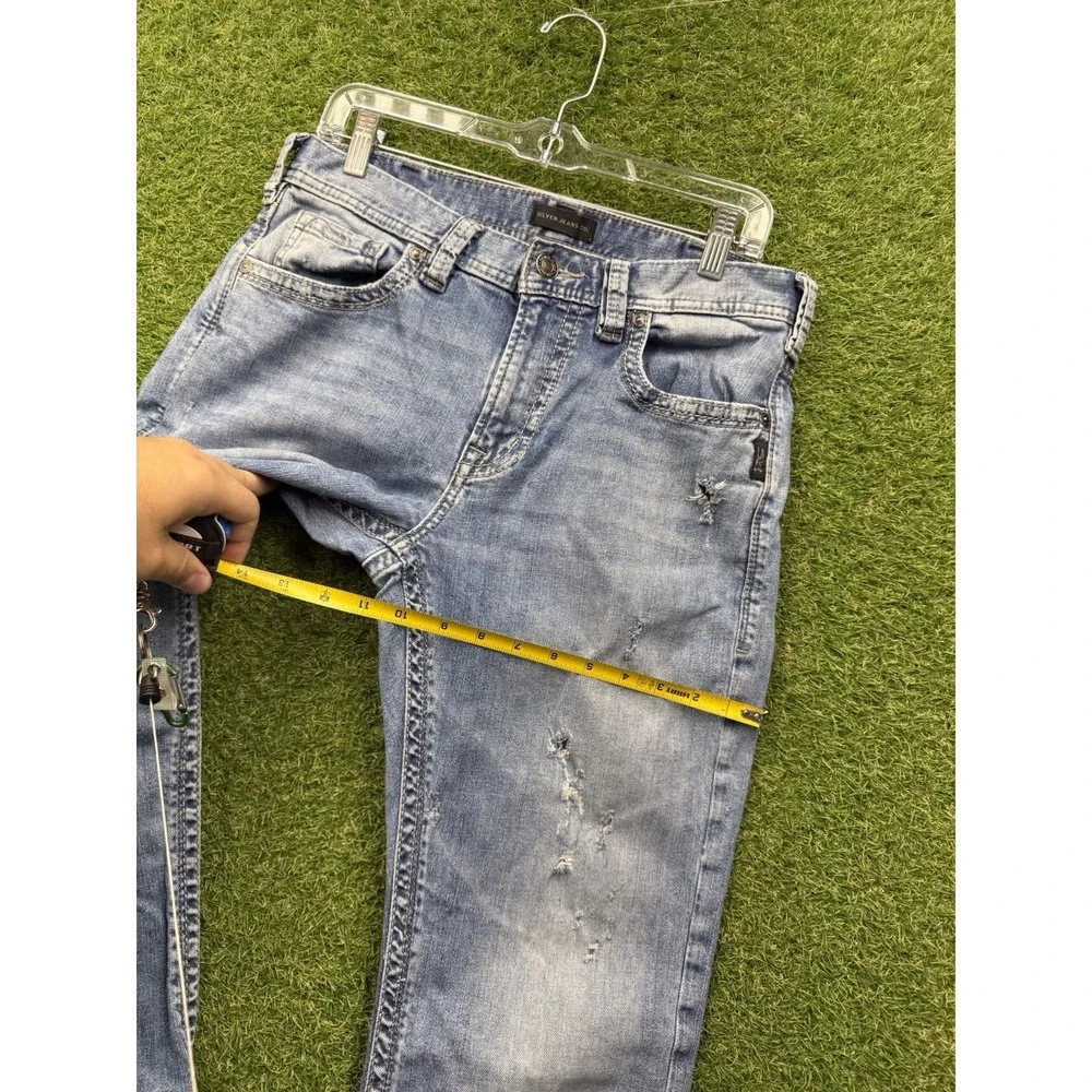 Silver Jeans shop confidence